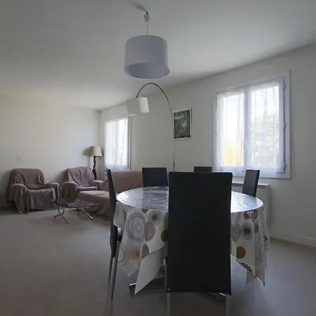 House near the island of Oléron * Marennes (Charente-Maritime)